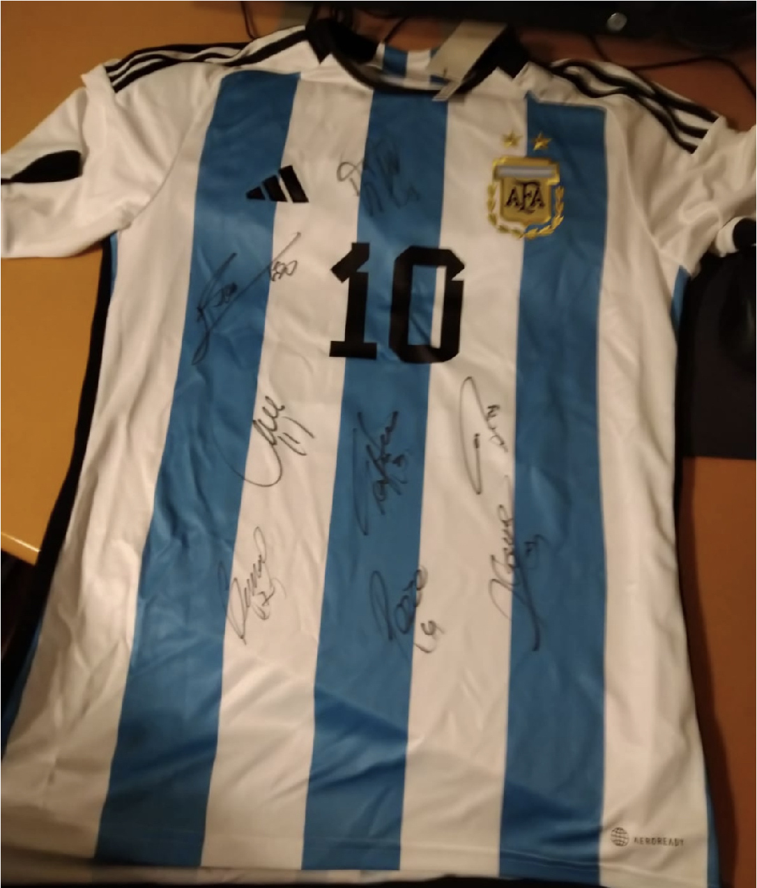 Enter drawing for Messi World Cup Jersey - U.S. Futsal